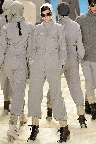 Look 10